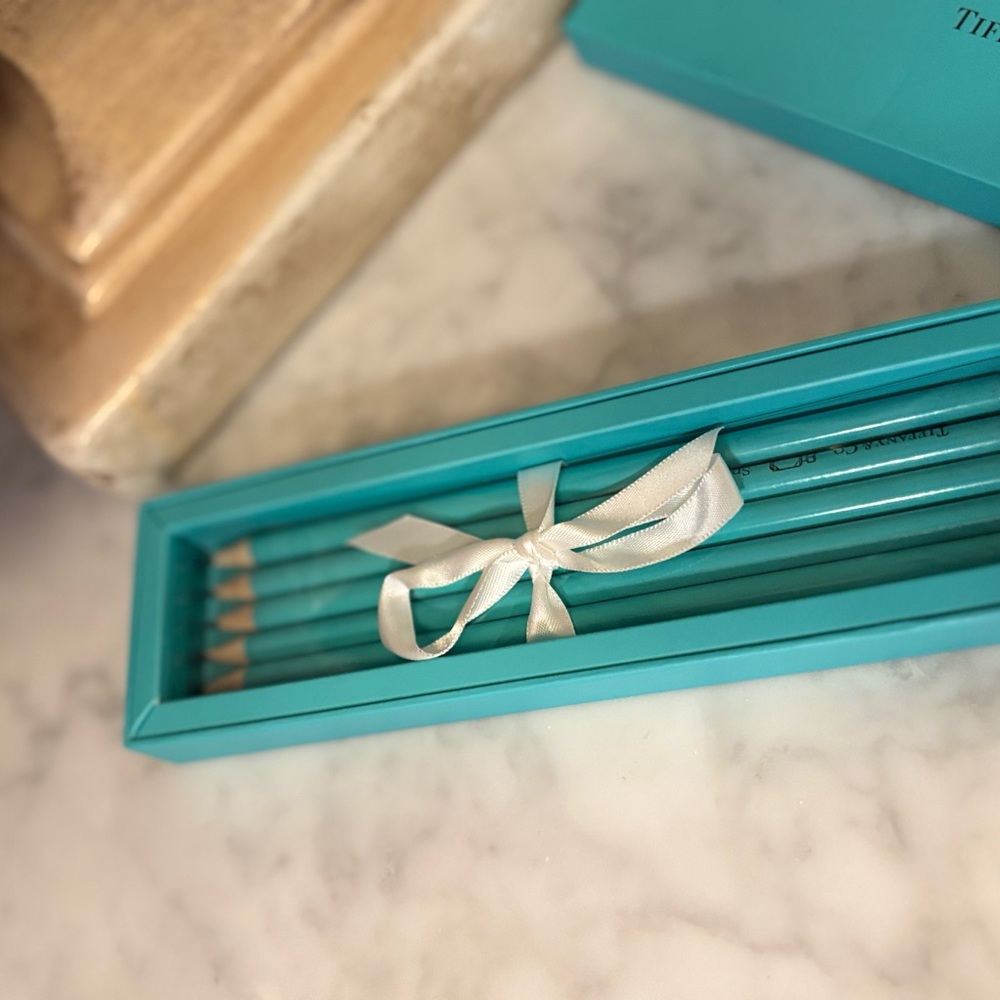Tiffany & Co. NIB Boxed Collection Set of 5 Branded Pencils - Picture 7 of 11